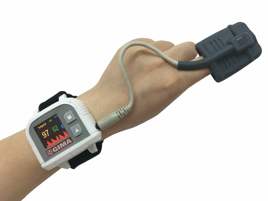 GIMA Saturatiemeter pols vinger voor langdurige monitoring  Kleine en lichtgewicht polsoximeter beschikbaar voor langdurige en comfortabele monitoring thuis en in de klinische praktijk.